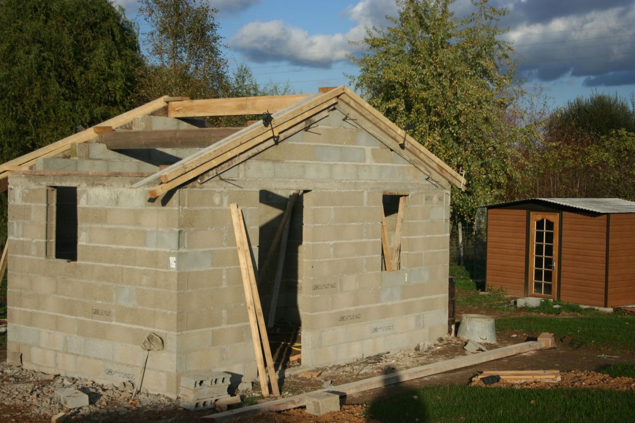 Construction du local technique - Le 15/10/08